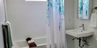 Inglewood Flats Gallery 8