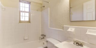 The Roberta Gallery 15