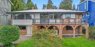 4Bd/2Ba Lake Forest Park Home Gallery 1