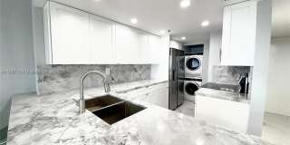 1717 N Bayshore Dr A-1950 Gallery 7