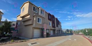 Fully Furnished 3-Bedroom Townhome Resort-Style Community Living Gallery 3