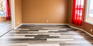 829 Emerson Gallery 1