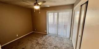 Bristol Square Apartments Gallery 13