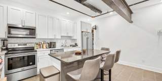 2318 E CABOT Street Gallery 5