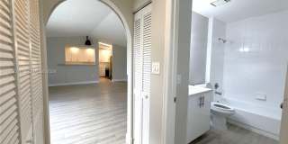 1439 Captains Walk Gallery 11