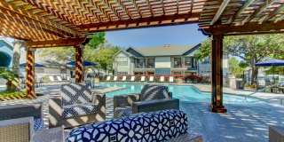 NOAH Apartments Gallery 3