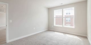 Radiant Fairfax Ridge Apartments Gallery 20