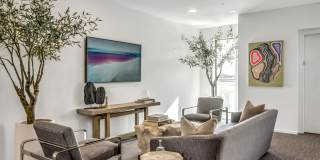 Stunning one bedroom unit in The Wedgewood section of town. Gallery 31