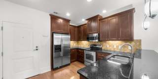 2360 Logan Circle NE Gallery 10