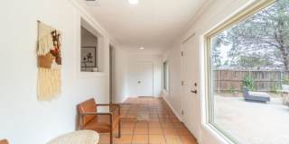 AUGUST PRE-LEASE! ADORABLE 3 bedroom! Gallery 32