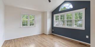 211 WESTLAKE Boulevard Gallery 5