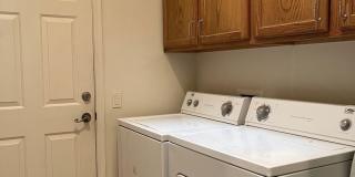 WINTER VACATION RENTAL-2 bedroom/2 bath Gallery 5