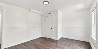 3 Bed, 1 Bath Available Now! Gallery 25