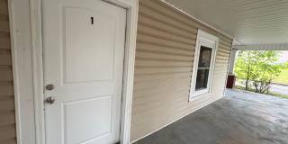 Etowah 37331 - Now available, 2-bedroom, 1-bath apartment conveniently located in Etowah! - Contact Lisa Vineyard & Shannon Russell (865) 216-9334 Gallery 1