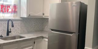 Amazing 2 bed 2 bath Near Cooper Hospital Gallery 9
