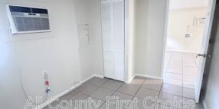 613 1st Ave NE Gallery 12