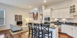 22092 AVONWORTH Square Gallery 8