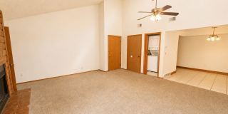 2BR/2BA, vaulted ceilings, pool, parking, W/D included, more! (SC308) Gallery 4