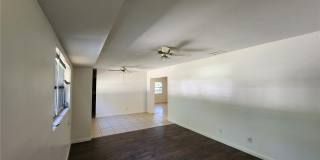 2831 NE 17 Drive Gallery 8