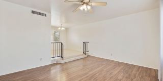 Great Location close to Old Town Scottsdale! Gallery 6