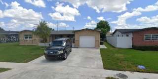 711 SW 64th Pkwy Gallery 1