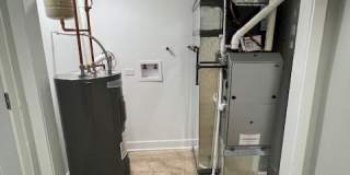 1108 W 77th St g Gallery 6