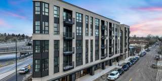 Aston on South Pearl Gallery 2