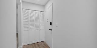 Pierce Beach Premier Apartments at Woodland Condominium Gallery 33