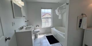 2420 Albion Street Gallery 27