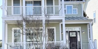 2604 East Pembroke Avenue Gallery 1