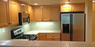 2 Bedroom Townhouse in Southwest San Jose with Garage Gallery 5
