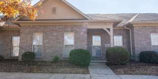 525 W Mossyleaf Drive Gallery 2