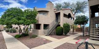 Central 2 bedroom condo, near U of A and UMC! Central 2 bedroom condo, near U of A and UMC! Gallery 1