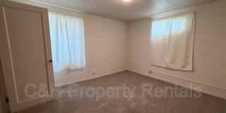 1014 4th Street West - 2 Gallery 4