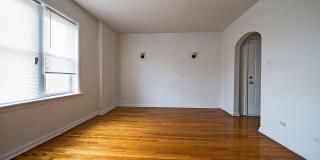 8155 S Ingleside Ave Gallery 1