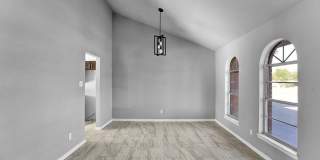3709 ROSLYN Drive Gallery 5