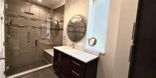 1905 W Huron St Gallery 8