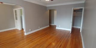 Hampton House Apartments Gallery 10