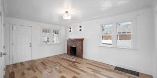 Remodeled 3BR/2BA Brick Bungalow - Fireplace, Finished Basement & Garage Gallery 6