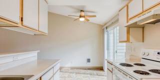 Willamette Falls Court Apartments Gallery 6