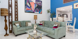 101 WOODLAND Place Gallery 5