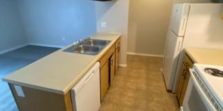 River Walk Apartments Gallery 117