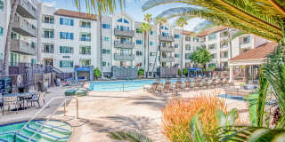 Veranda La Jolla Gallery 1