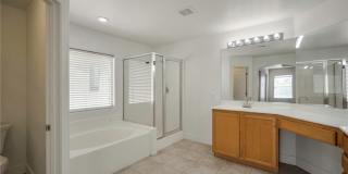 9711 Spinnaker Creek Avenue Gallery 24