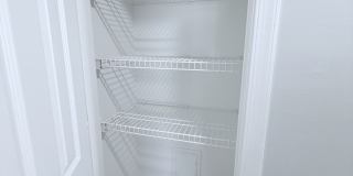 411 Dover Street Gallery 11