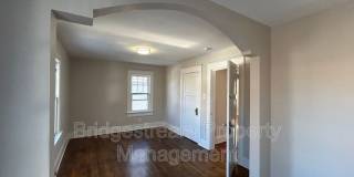 517 Kenilworth Avenue Gallery 11