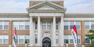 278 Main Street Gallery 10