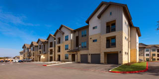 Ironridge at Hill Country Village Gallery 88