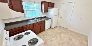 Rancher with Large Back Yard! Gallery 7