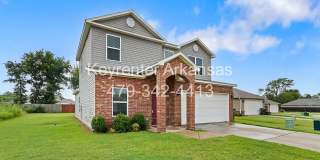 Beautiful home Located in desirable west Fayetteville neighborhood with playground Gallery 3